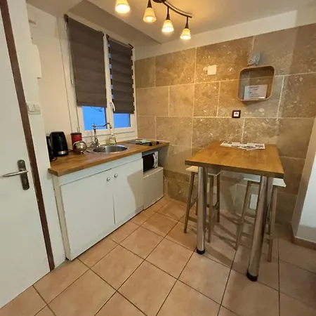 Agapee Apartment Aix-en-Provence
