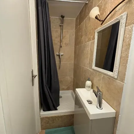 Agapee Apartment *